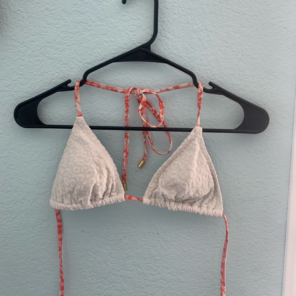 Women’s Cupshe bathing suit top